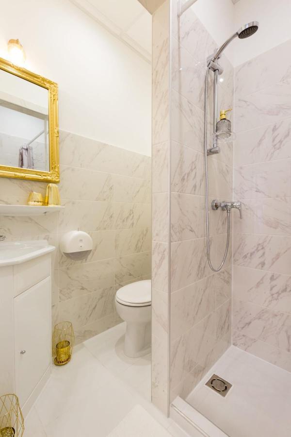 Unique & Lovely Place With Ac Budapest Luaran gambar